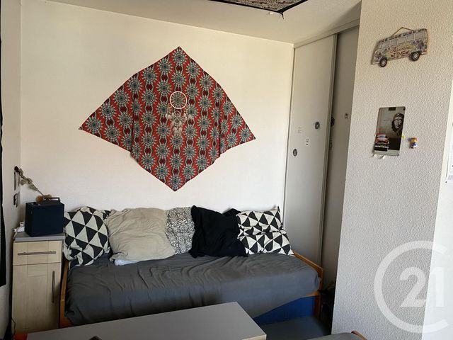 Afficher la photo en grand Appartement F2 à vendre - 2 pièces - 29.0 m2 - LYON - 69003 - RHONE-ALPES - Century 21 Montchat