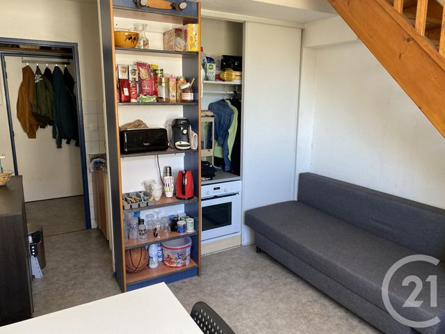 Afficher la photo en grand Appartement F2 à vendre - 2 pièces - 29.0 m2 - LYON - 69003 - RHONE-ALPES - Century 21 Montchat