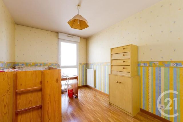 Appartement F5 à vendre - 5 pièces - 125.79 m2 - LYON - 69003 - RHONE-ALPES - Century 21 Montchat Appartement F5 à vendre - 5 pièces - 125.79 m2 - LYON - 69003 - RHONE-ALPES - Century 21 Montchat