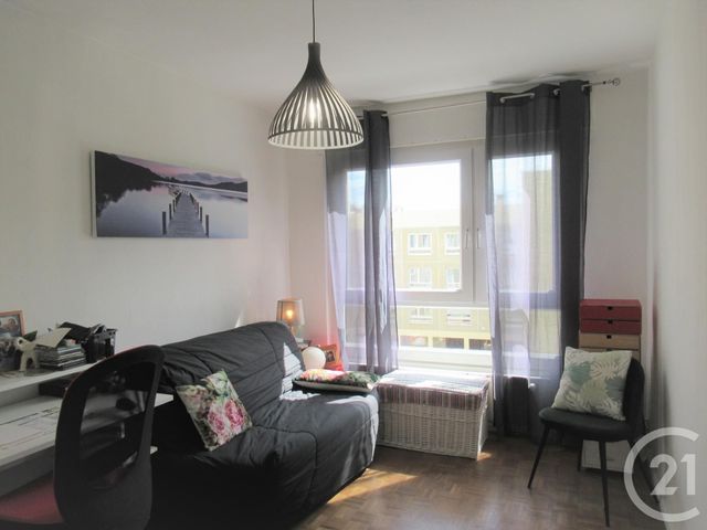 Appartement F3 à vendre - 3 pièces - 62.35 m2 - LYON - 69003 - RHONE-ALPES - Century 21 Montchat Appartement F3 à vendre - 3 pièces - 62.35 m2 - LYON - 69003 - RHONE-ALPES - Century 21 Montchat