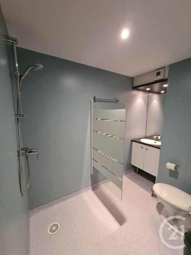 Appartement F1 à louer - 1 pièce - 19.66 m2 - VILLEURBANNE - 69 - RHONE-ALPES - Century 21 Montchat Appartement F1 à louer - 1 pièce - 19.66 m2 - VILLEURBANNE - 69 - RHONE-ALPES - Century 21 Montchat