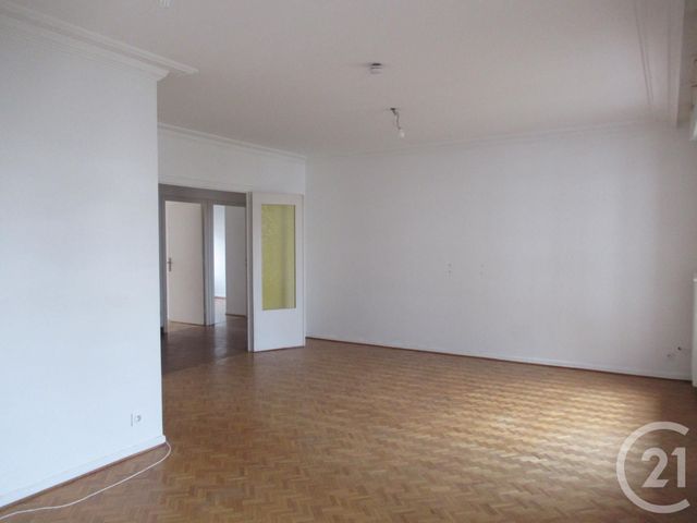 Afficher la photo en grand Appartement F5 à vendre - 5 pièces - 84.83 m2 - VILLEURBANNE - 69 - RHONE-ALPES - Century 21 Montchat