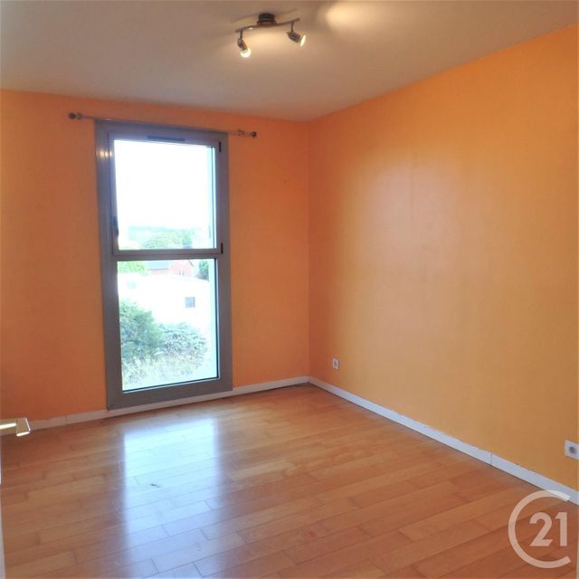 Afficher la photo en grand Appartement F4 à louer - 4 pièces - 86.8 m2 - LYON - 69003 - RHONE-ALPES - Century 21 Montchat