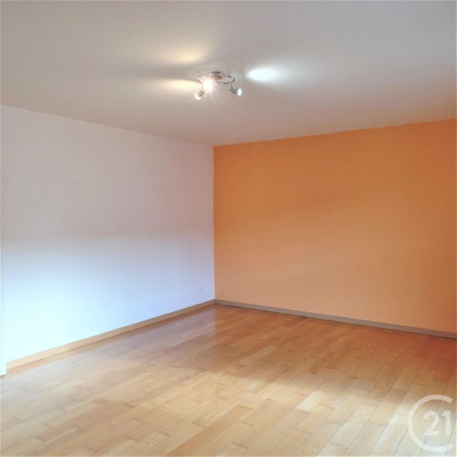 Afficher la photo en grand Appartement F4 à louer - 4 pièces - 86.8 m2 - LYON - 69003 - RHONE-ALPES - Century 21 Montchat