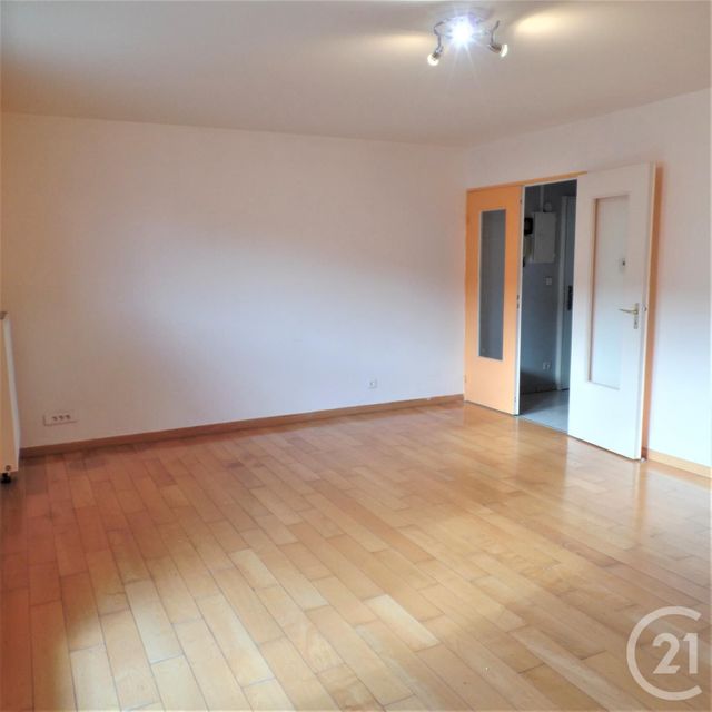 Afficher la photo en grand Appartement F4 à louer - 4 pièces - 86.8 m2 - LYON - 69003 - RHONE-ALPES - Century 21 Montchat