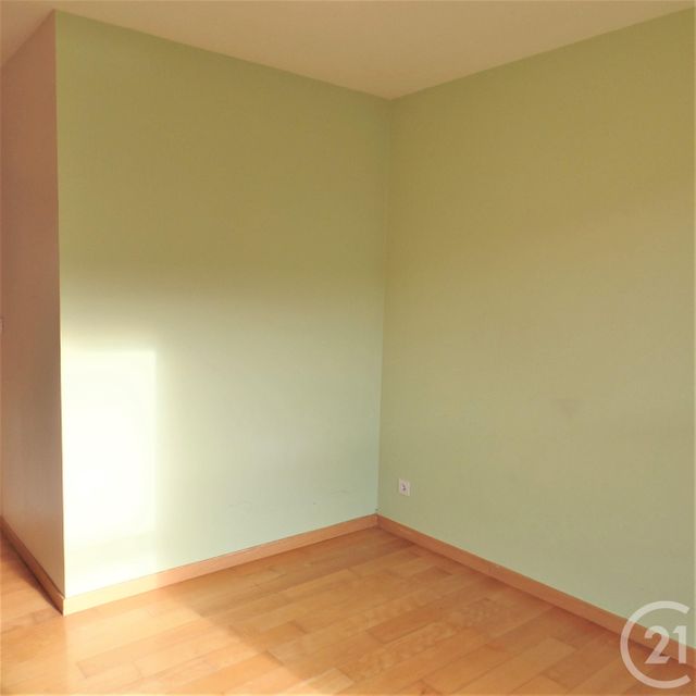 Afficher la photo en grand Appartement F4 à louer - 4 pièces - 86.8 m2 - LYON - 69003 - RHONE-ALPES - Century 21 Montchat