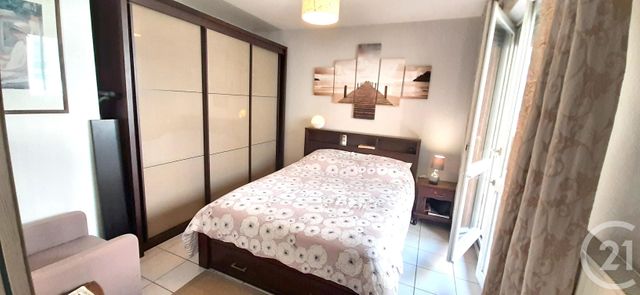 Appartement F4 à vendre - 4 pièces - 81.56 m2 - VILLEURBANNE - 69 - RHONE-ALPES - Century 21 Montchat Appartement F4 à vendre - 4 pièces - 81.56 m2 - VILLEURBANNE - 69 - RHONE-ALPES - Century 21 Montchat