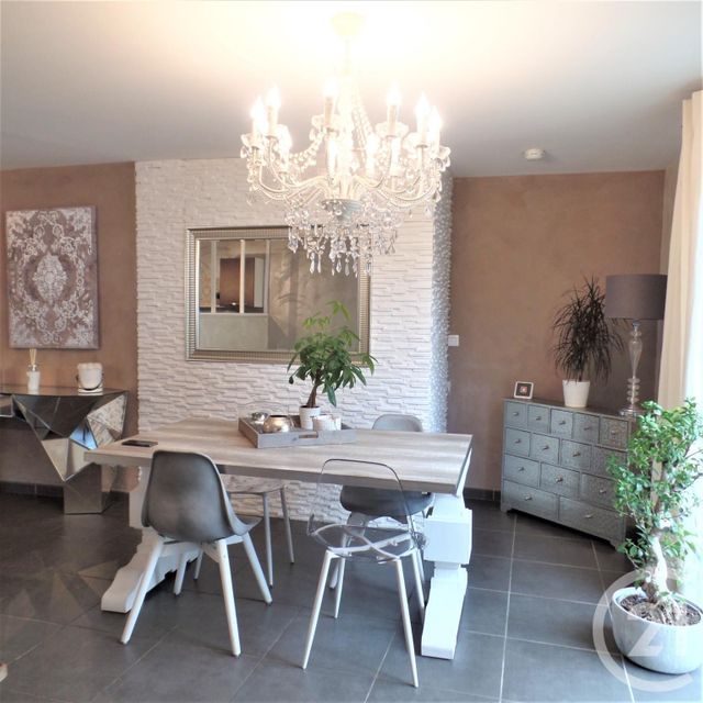 maison à louer - 4 pièces - 75.0 m2 - VAULX EN VELIN - 69 - RHONE-ALPES - Century 21 Montchat maison à louer - 4 pièces - 75.0 m2 - VAULX EN VELIN - 69 - RHONE-ALPES - Century 21 Montchat