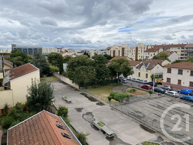 Afficher la photo en grand Appartement F4 à vendre - 4 pièces - 112.0 m2 - LYON - 69003 - RHONE-ALPES - Century 21 Montchat