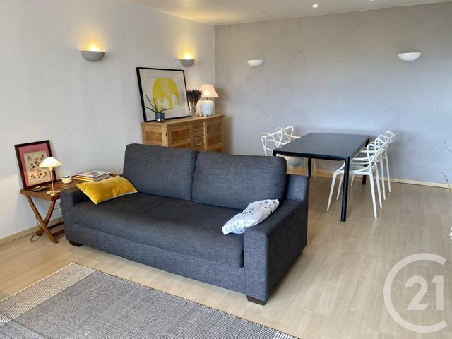 Afficher la photo en grand Appartement F4 à vendre - 4 pièces - 112.0 m2 - LYON - 69003 - RHONE-ALPES - Century 21 Montchat
