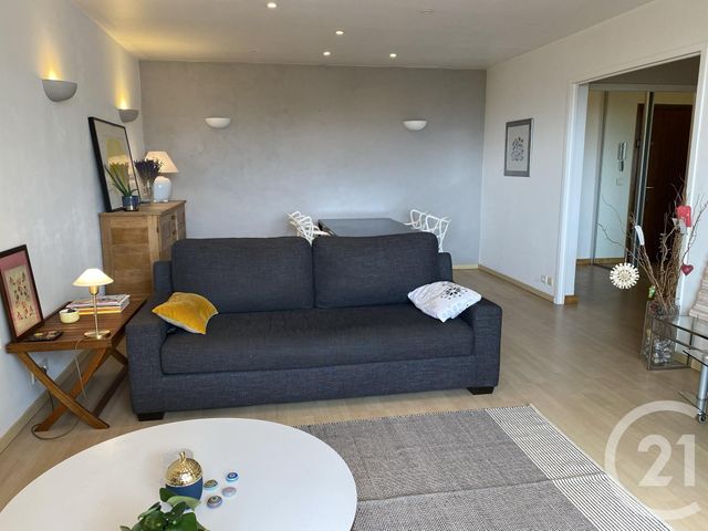 Afficher la photo en grand Appartement F4 à vendre - 4 pièces - 112.0 m2 - LYON - 69003 - RHONE-ALPES - Century 21 Montchat