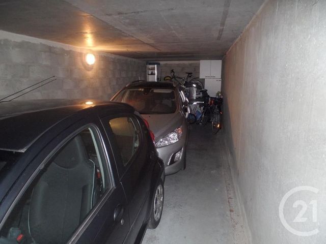 Afficher la photo en grand Appartement F4 à louer - 4 pièces - 117.58 m2 - LYON - 69003 - RHONE-ALPES - Century 21 Montchat