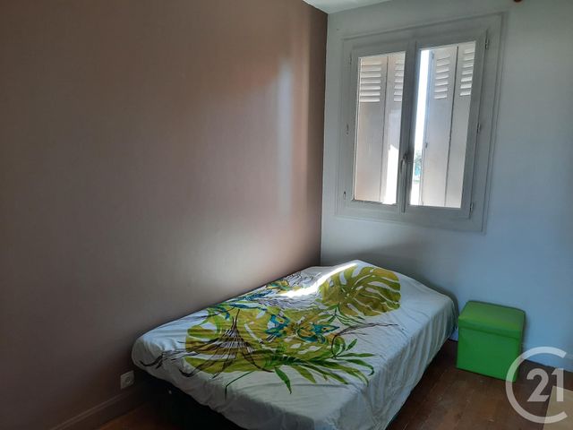 Afficher la photo en grand Appartement F4 à louer - 4 pièces - 59.51 m2 - VILLEURBANNE - 69 - RHONE-ALPES - Century 21 Montchat