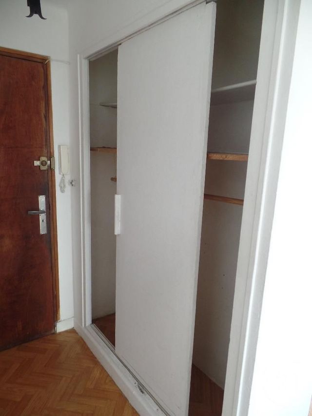 Afficher la photo en grand Appartement F3 à louer - 3 pièces - 56.25 m2 - VILLEURBANNE - 69 - RHONE-ALPES - Century 21 Montchat