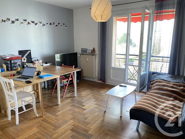  - VILLEURBANNE - 