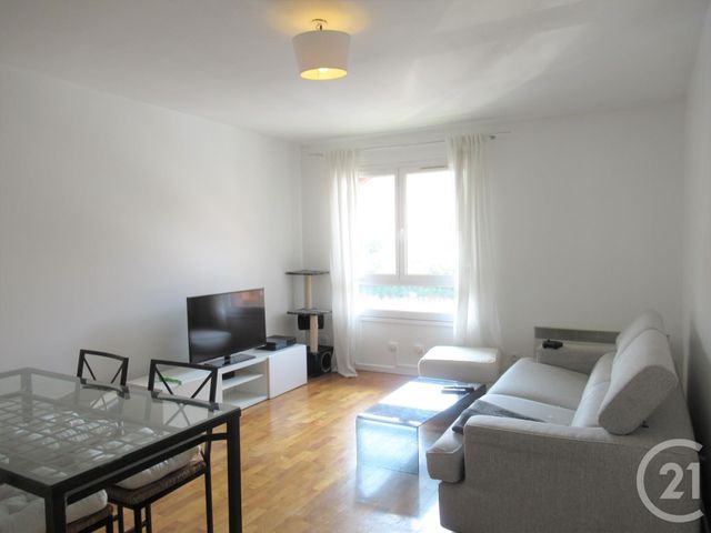Appartement F3 à vendre - 3 pièces - 73.67 m2 - VILLEURBANNE - 69 - RHONE-ALPES - Century 21 Montchat