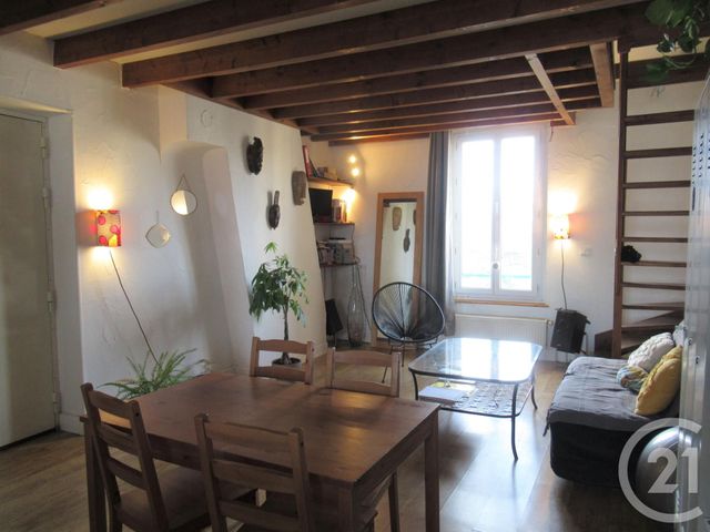 Appartement F3 à vendre - 3 pièces - 82.26 m2 - LYON - 69003 - RHONE-ALPES - Century 21 Montchat