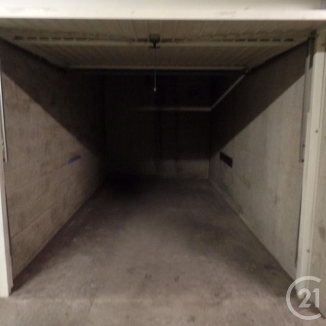 parking à louer - 14.0 m2 - LYON - 69003 - RHONE-ALPES - Century 21 Montchat