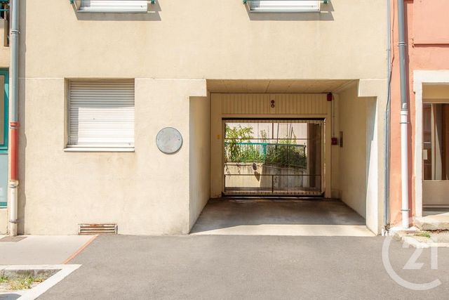 Parking à louer LYON