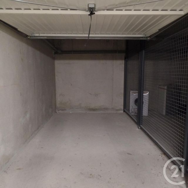 parking à louer - 13.0 m2 - VILLEURBANNE - 69 - RHONE-ALPES - Century 21 Montchat