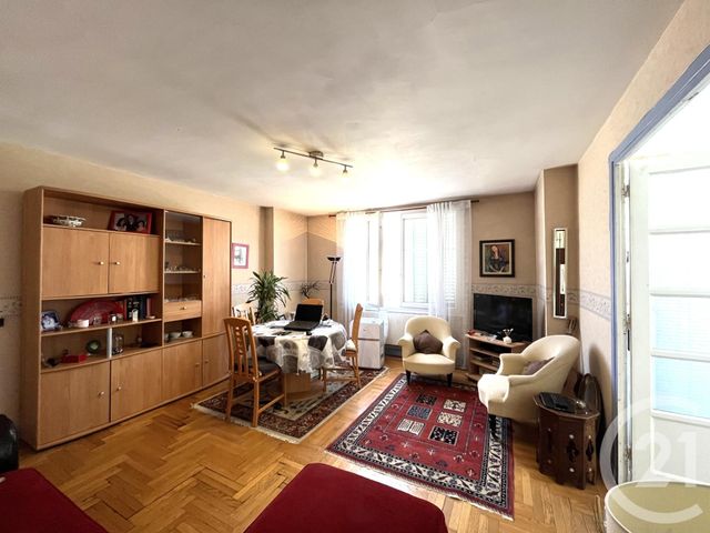 Appartement F3 à vendre - 3 pièces - 70.31 m2 - VILLEURBANNE - 69 - RHONE-ALPES - Century 21 Montchat