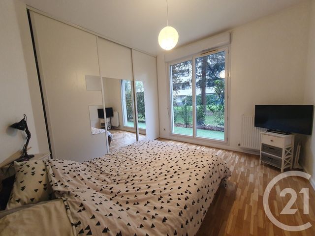 Afficher la photo en grand Appartement T3 à vendre - 3 pièces - 69.3 m2 - VILLEURBANNE - 69 - RHONE-ALPES - Century 21 Montchat