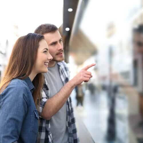 notre agence <span class='tw-capitalize'>CENTURY 21 Montchat</span> 